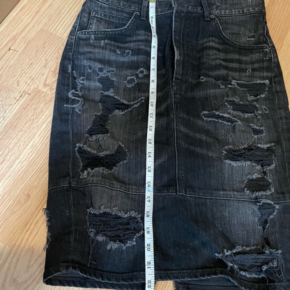 Agolde distressed black denim skirt - Picture 6 of 6